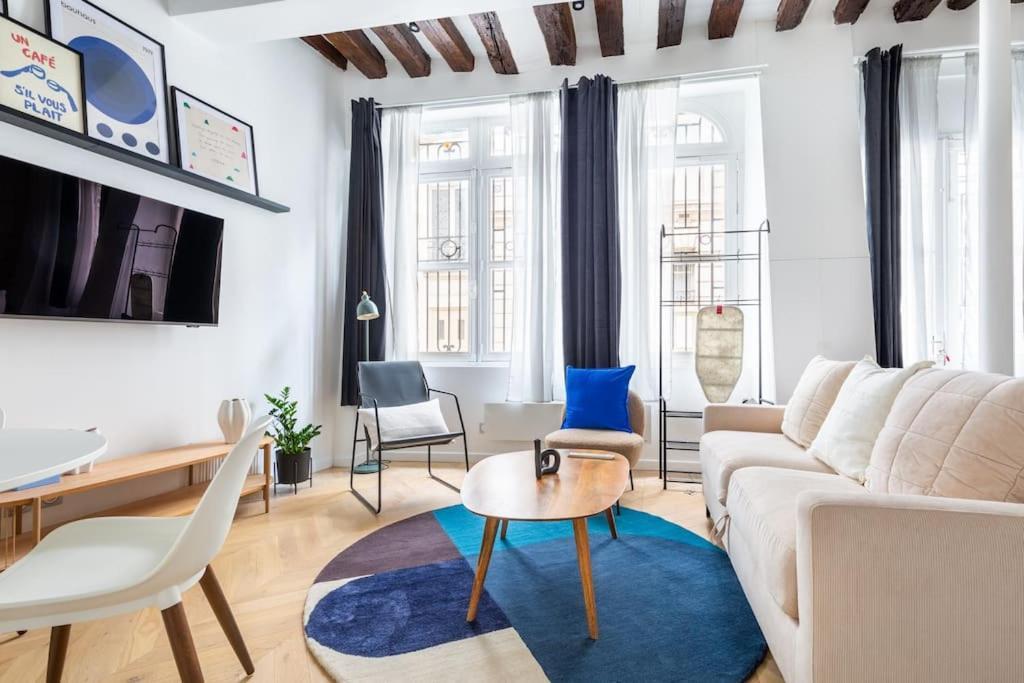 Typical Parisian Apart#quatier Latin#notre Dame# Appartement Parijs